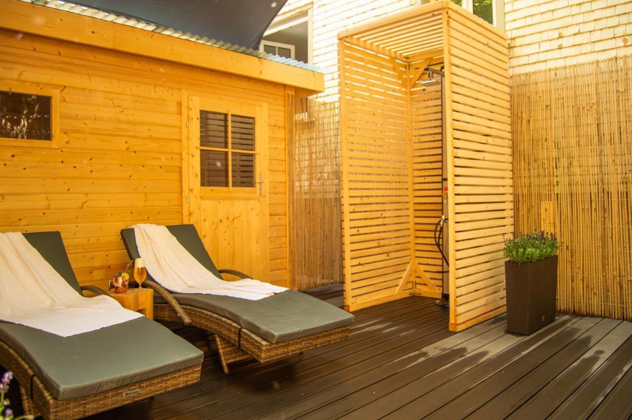 Wellnessoase Mitten In Der Wasserfallstadt Triberg Triberg im Schwarzwald Εξωτερικό φωτογραφία